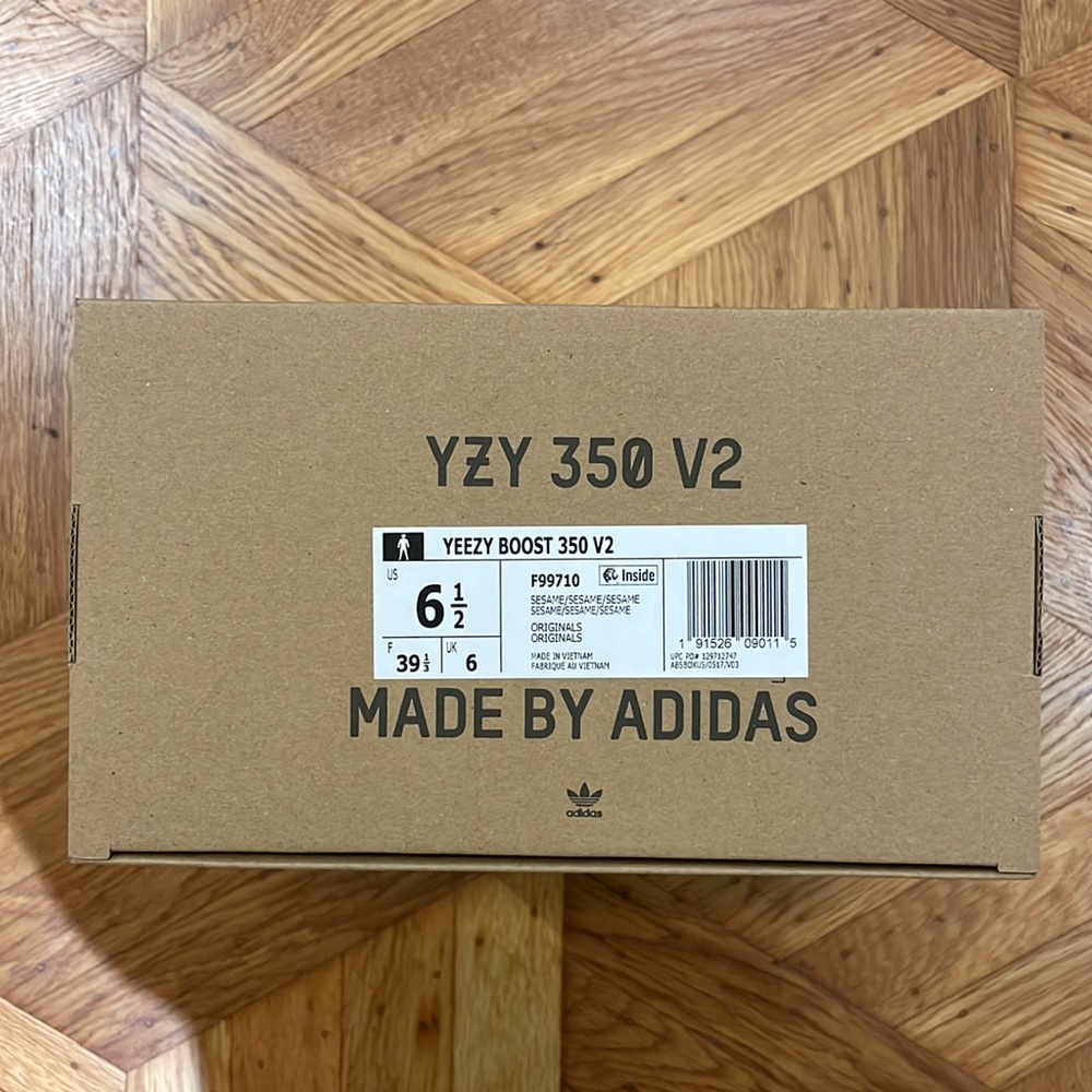 Authentic Adidas Yeezy 350 v2 sesame - Picture 7 of 7